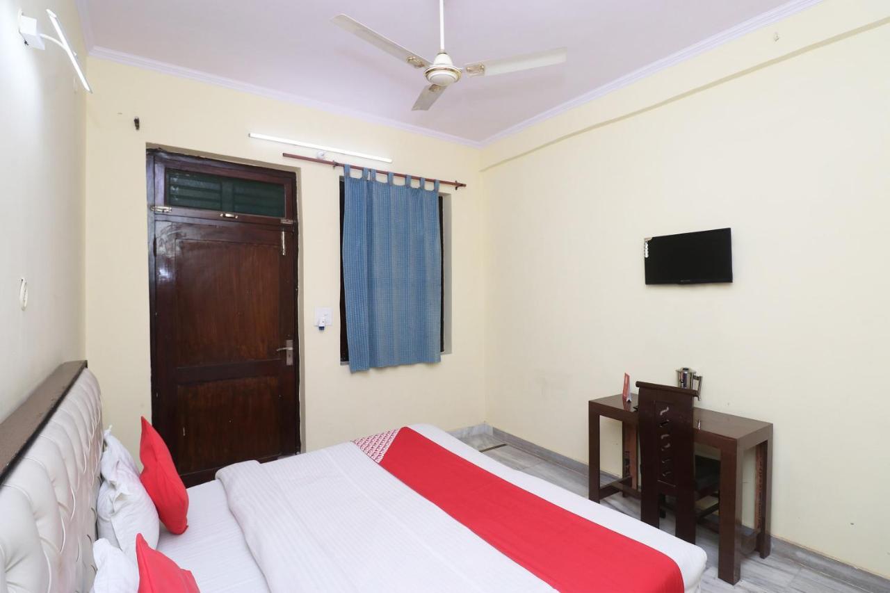 Oyo Hotel Ayaan Bareilly Exterior photo